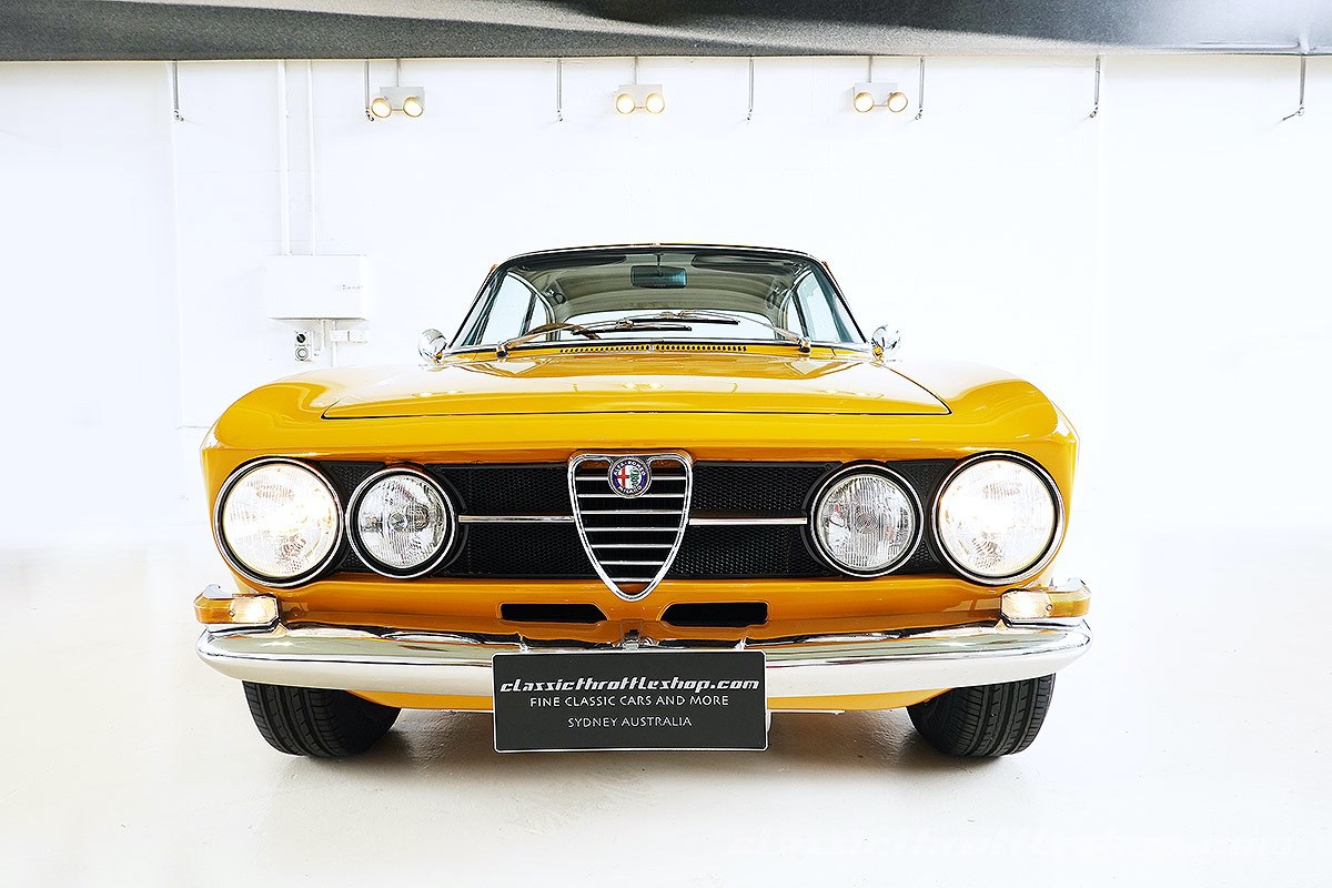 1969-Alfa-Romeo-1750-GTV-Giallo-Ocra-9