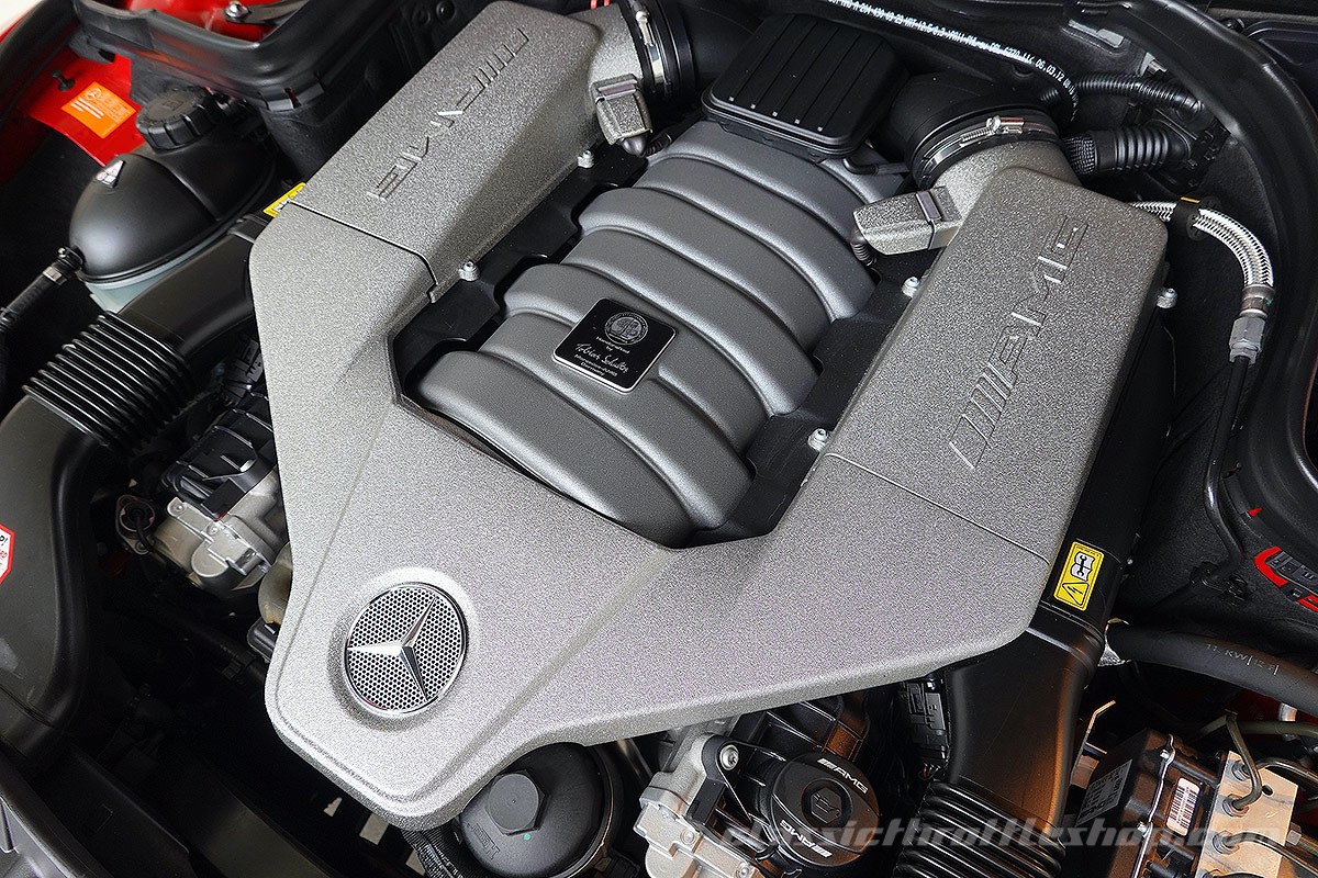 2012-Mercedes-Benz-C63-AMG-Black-Series-Fire-Opal-31