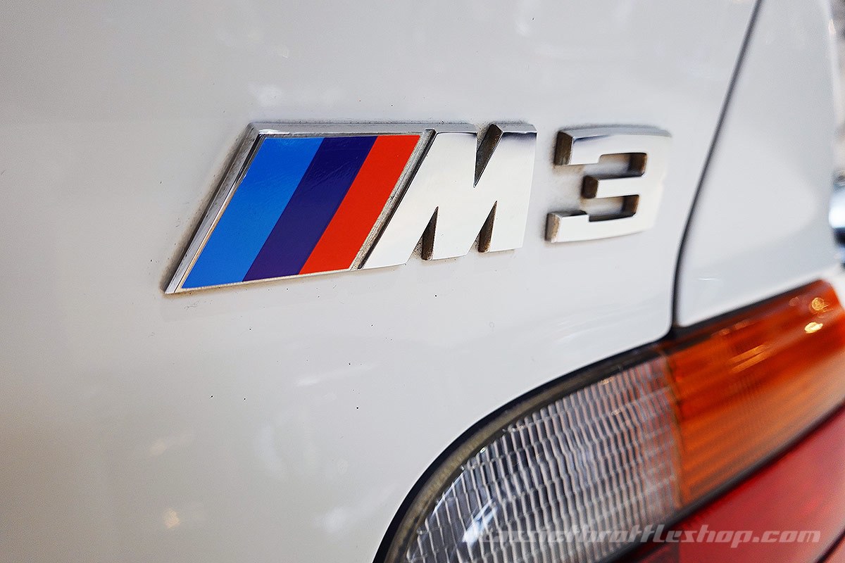 1996-BMW-M3-R-E36-Alpine-White-22