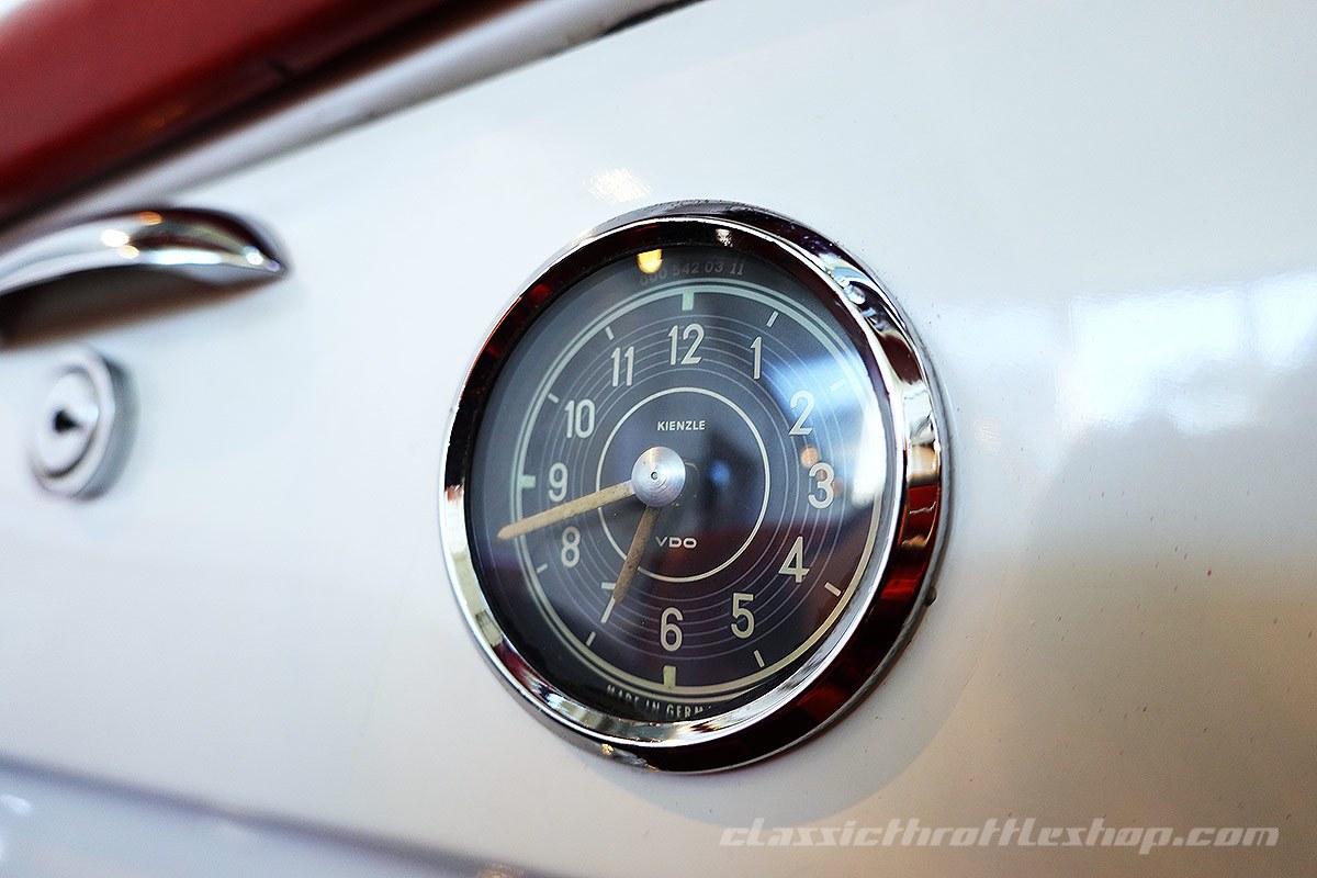 1963-Mercedes-Benz-190-SL-White-41
