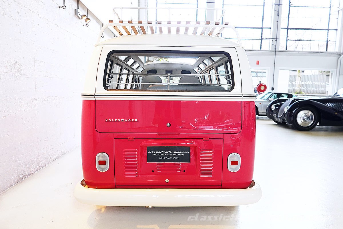1965-Volkswagen-Type-2-Kombi-Samba-Hot-Pink-5