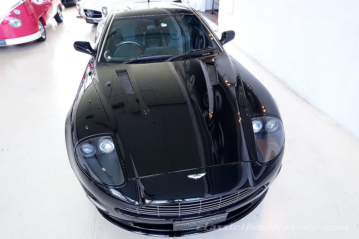 2007-Aston-Martin-Vanquish-S-Onyx-Black-12