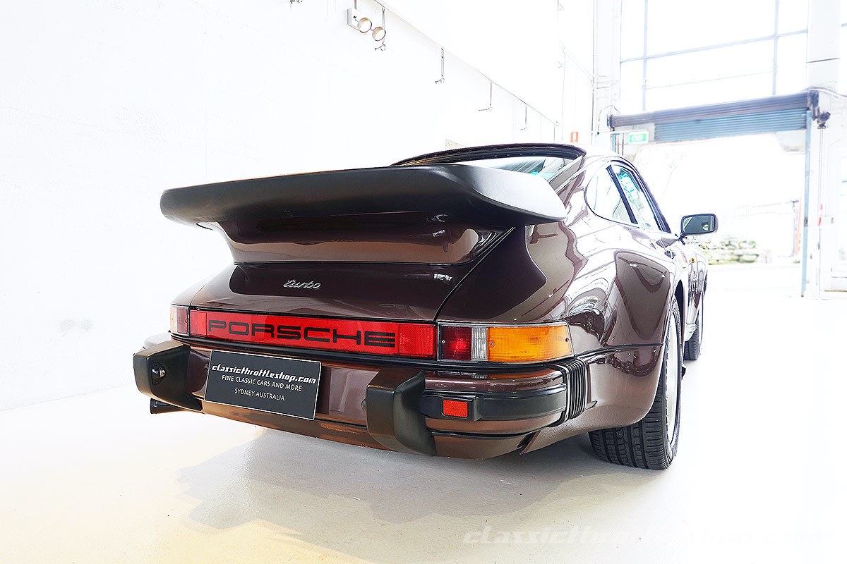1981-Porsche-930-Turbo-Palisander-Metallic-6