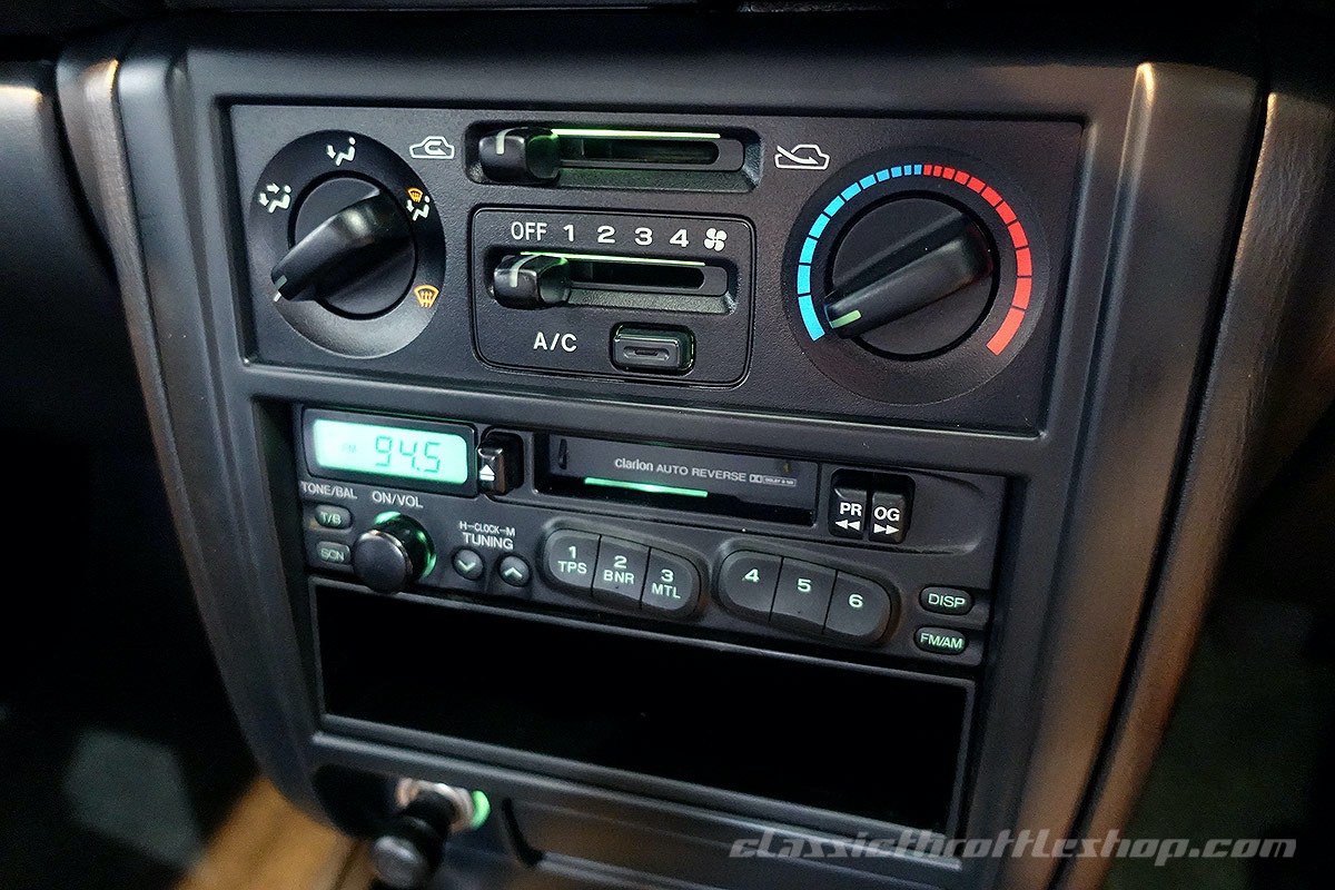 1998-Subaru-WRX-Impreza-Hatchback-Reddish-Blue-38