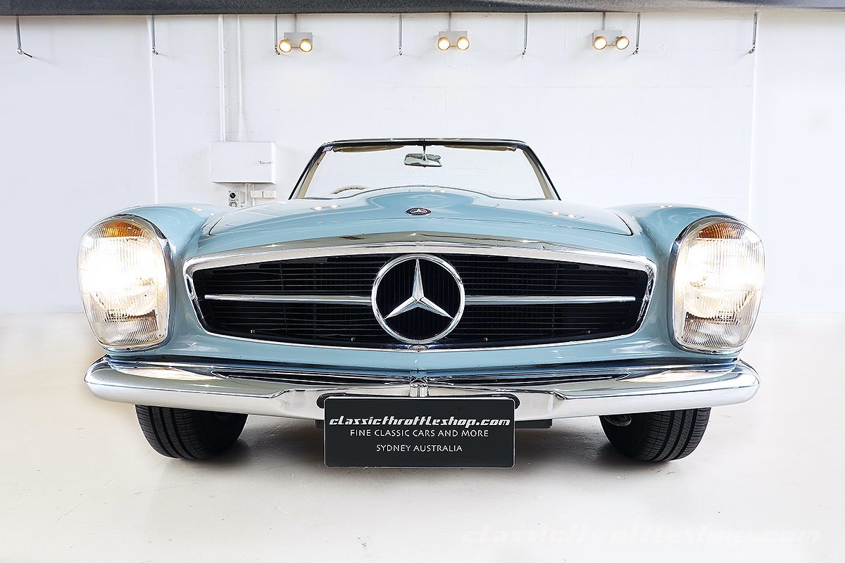 1964-Mercedes-Benz-230-SL-Horizon-Blue-11