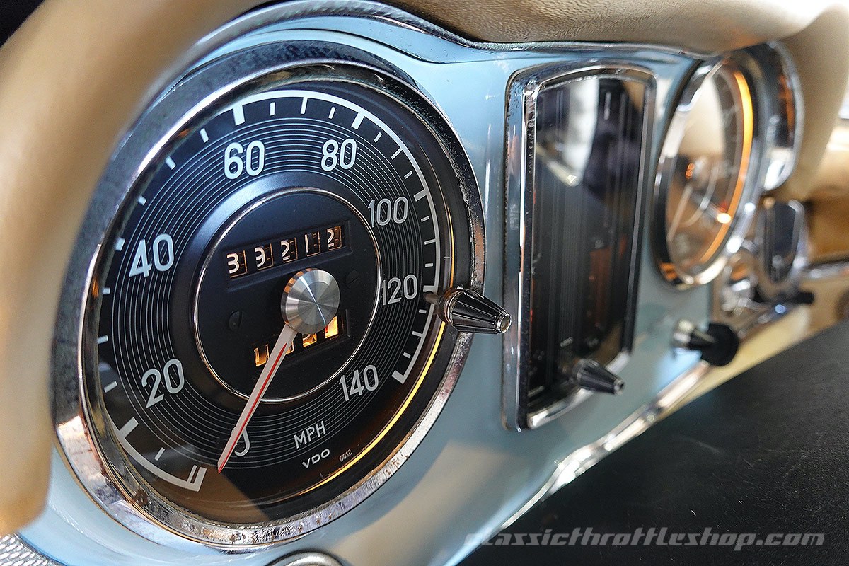 1964-Mercedes-Benz-230-SL-Horizon-Blue-42
