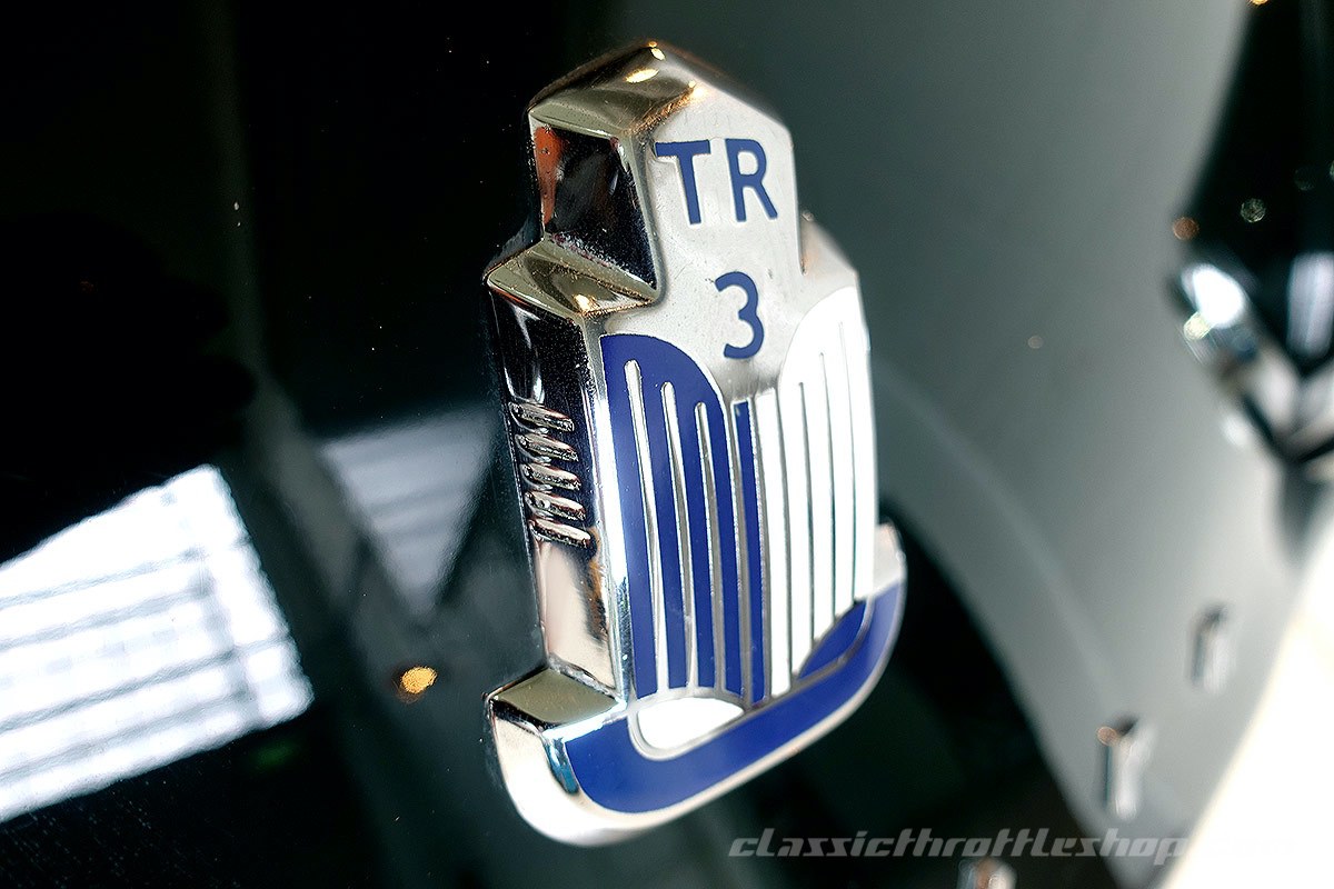 1960-Triumph-TR3A-British-Racing-Green-22