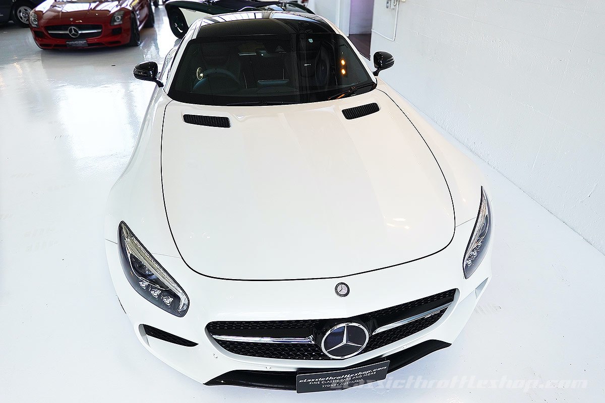 2016-Mercedes-Benz-AMG-GT-S-Diamond-White-12