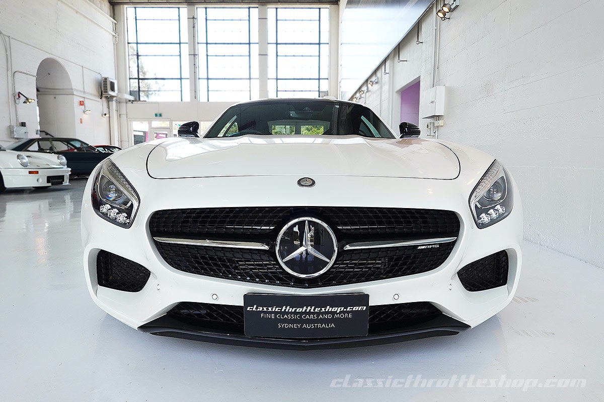 2016-Mercedes-Benz-AMG-GT-S-Diamond-White-2