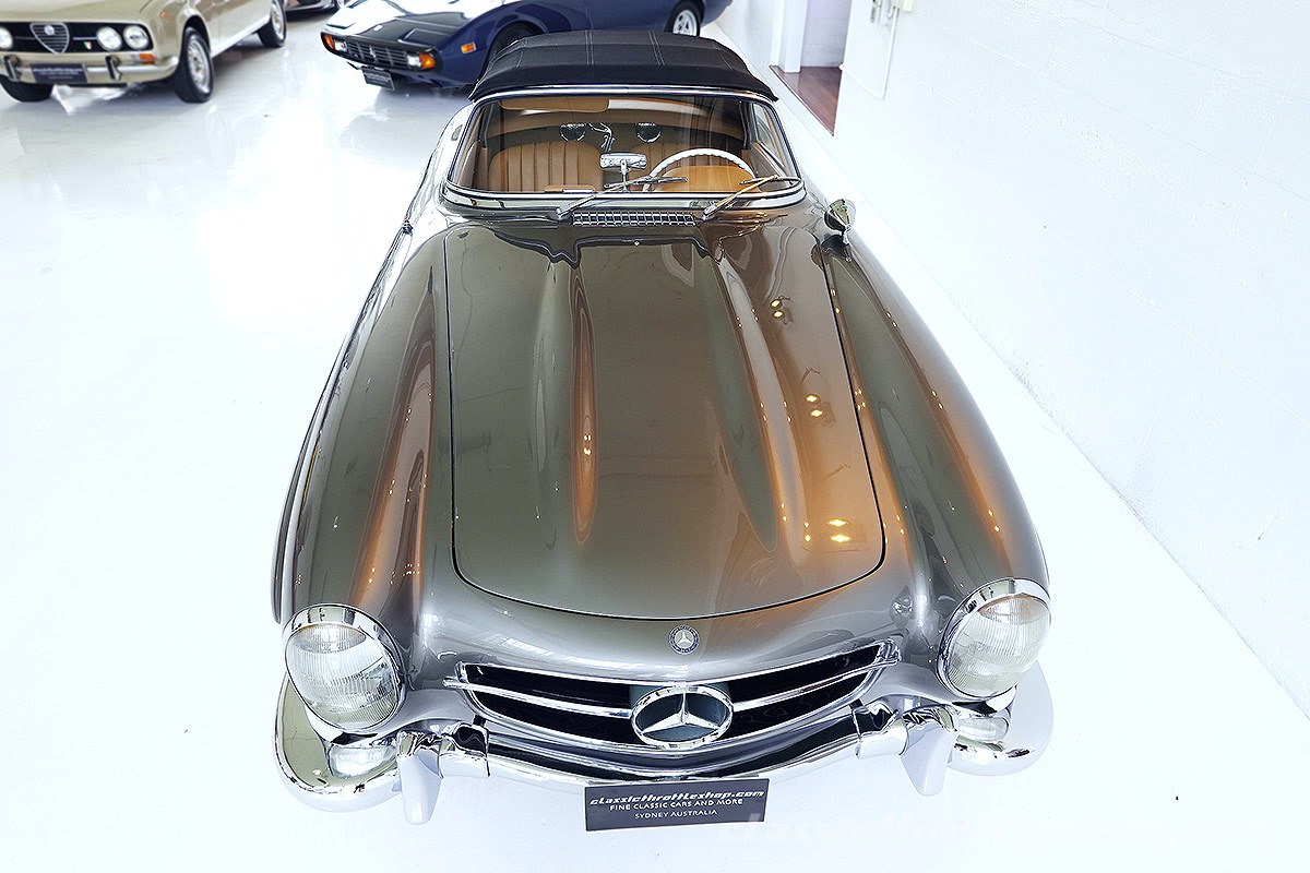 1957-Mercedes-Benz-300-SL-Roadster-Grey-14
