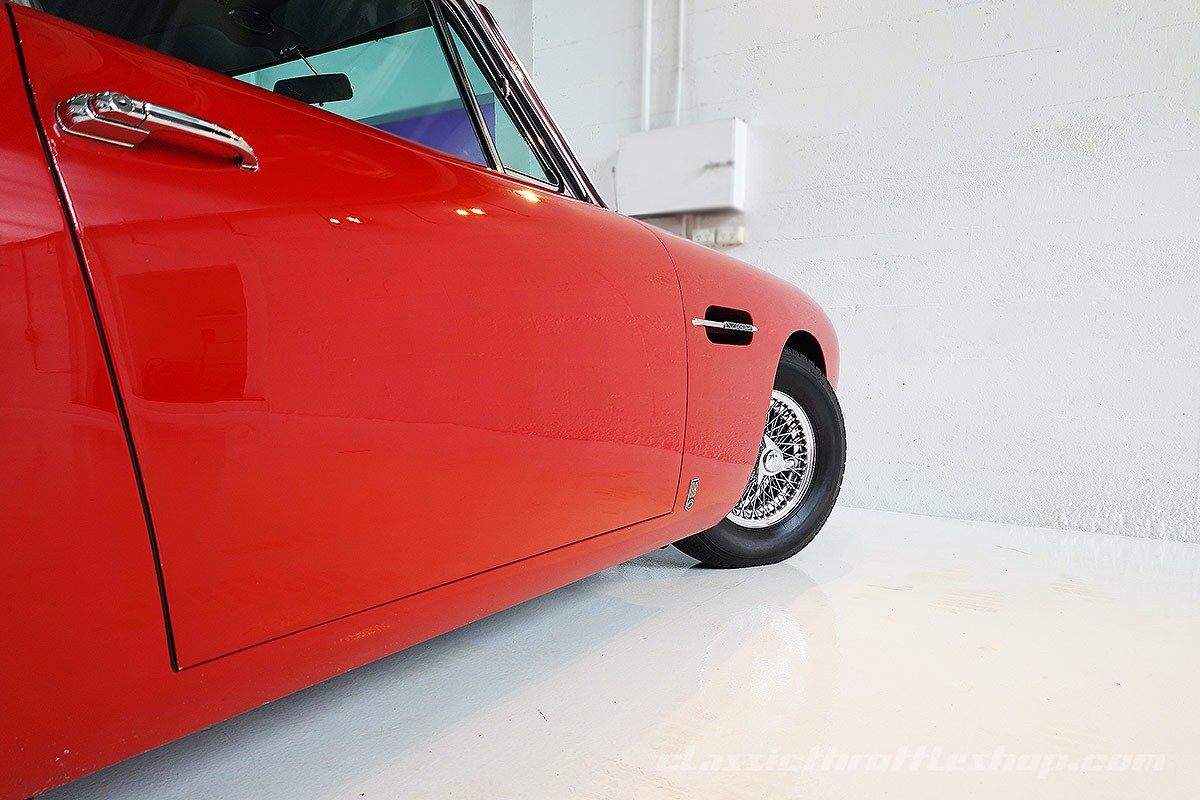 1967-Aston-Martin-DB6-Vantage-Fiesta-Red-20