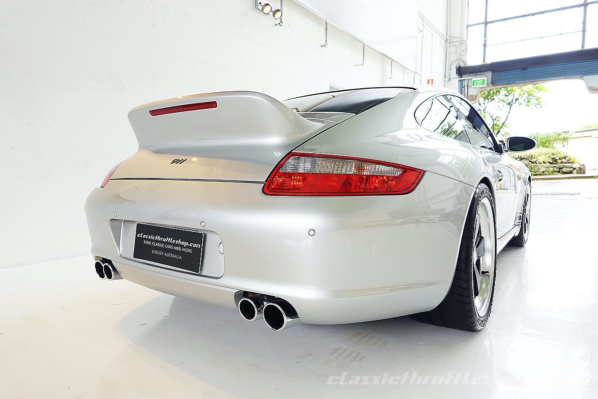 2005-Porsche-997-Carrera-Ducktail-Arctic-Silver-6