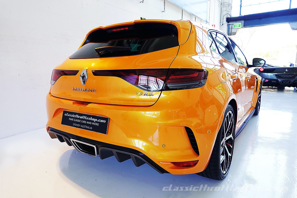 2021-Renault-Megane-RS-Tonic-Orange-6