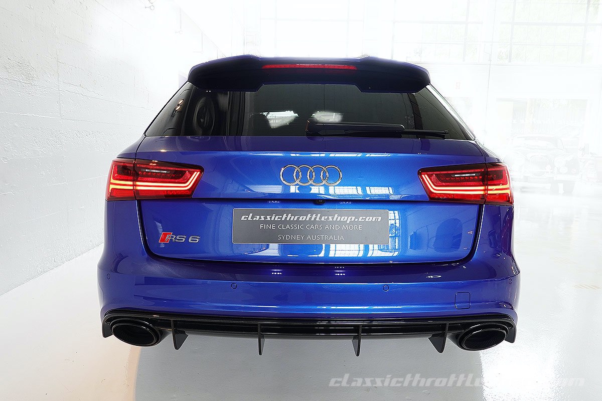 2016-Audi-RS6-Avant-Sepang-Blue-10
