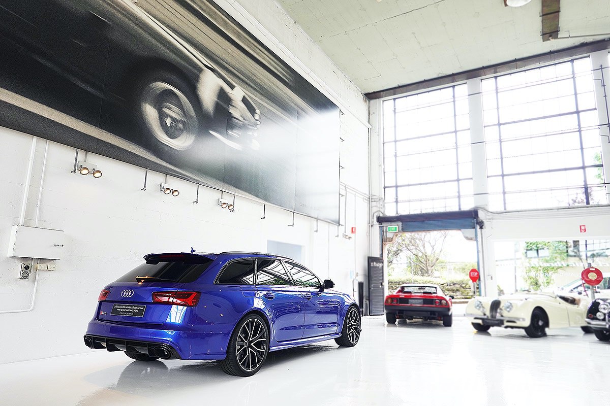 2016-Audi-RS6-Avant-Sepang-Blue-15