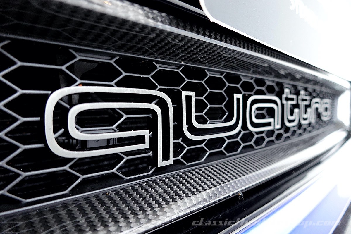 2016-Audi-RS6-Avant-Sepang-Blue-26