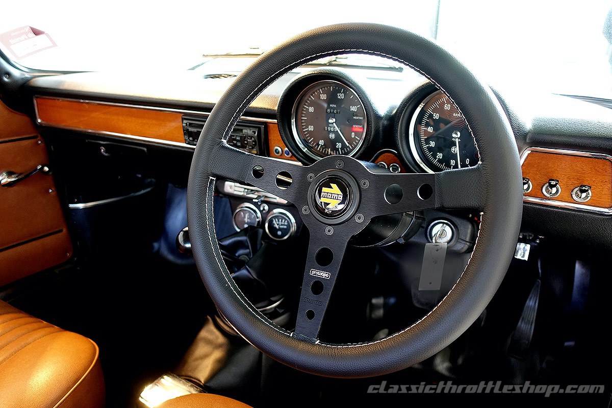 1969-Alfa-Romeo-GT-1300-Junior-Verde-Pino-34