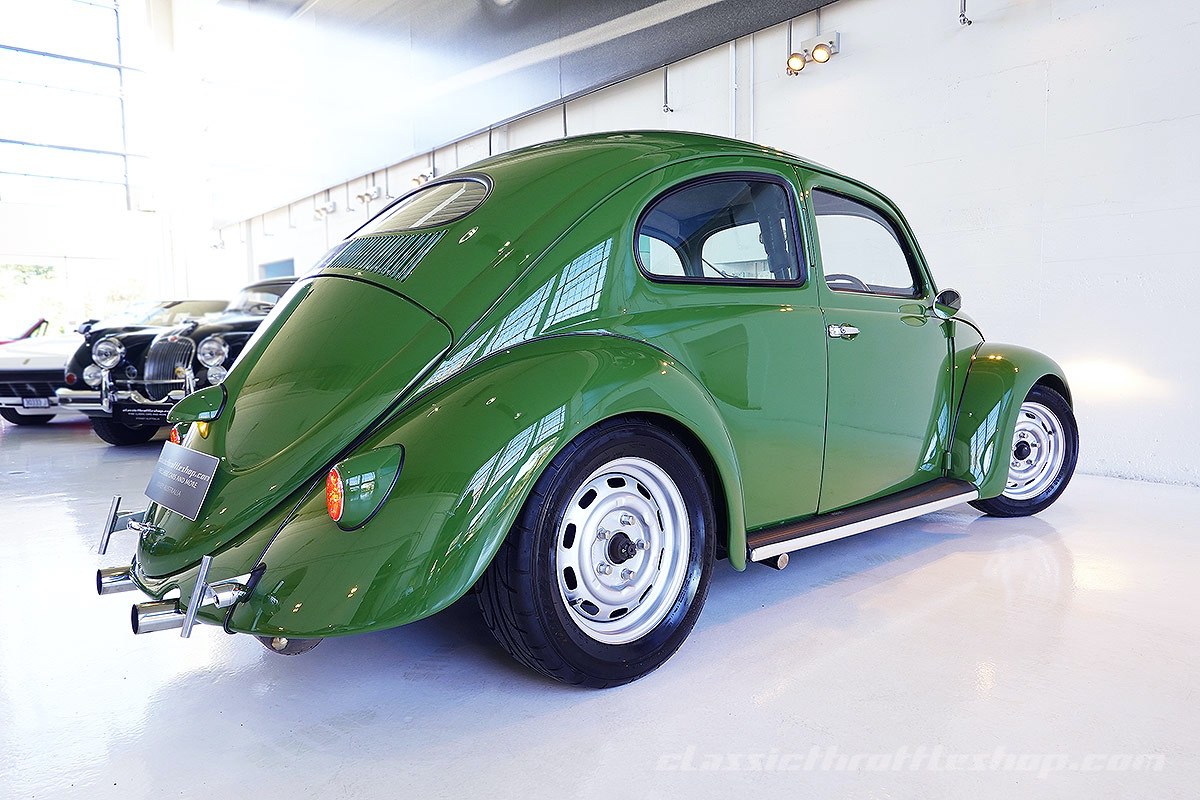 1969-Volkswagen-Beetle-Olive-11