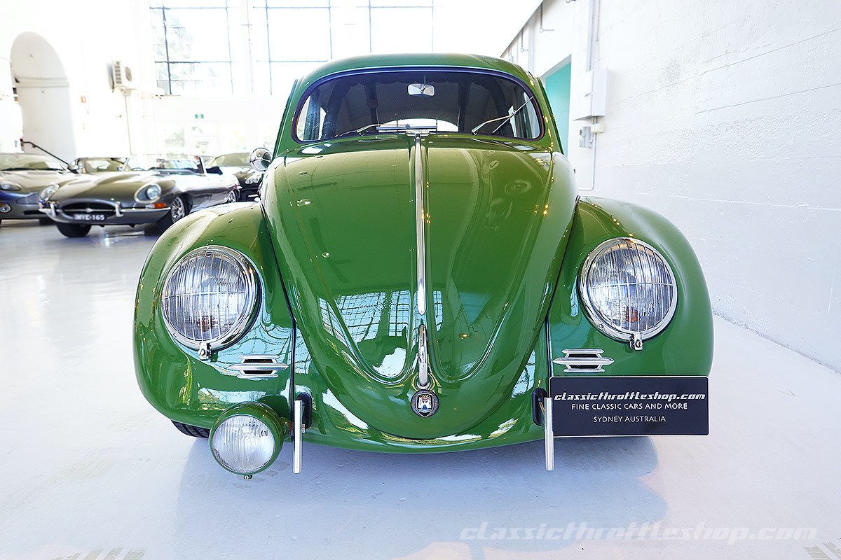 1969-Volkswagen-Beetle-Olive-2