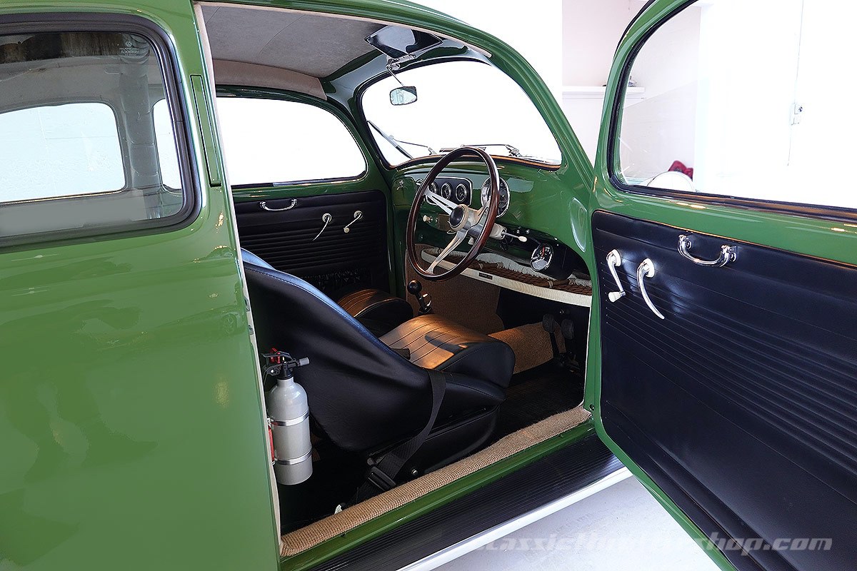 1969-Volkswagen-Beetle-Olive-30