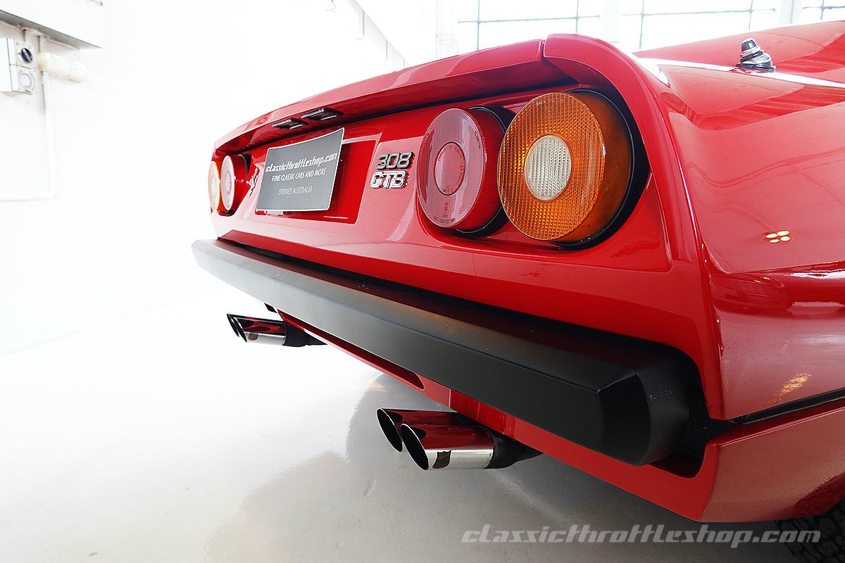 1977-Ferrari-308-GTB-Rosso-Chiaro-18