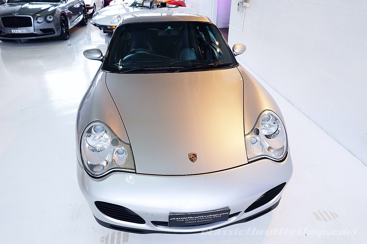 2002-Porsche-996-Carrera-4S-Arctic-Silver-12