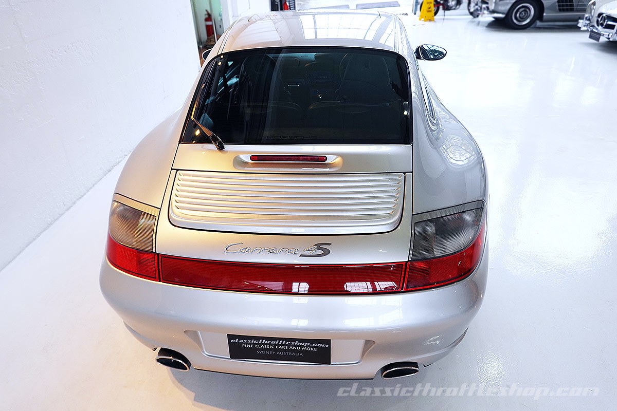 2002-Porsche-996-Carrera-4S-Arctic-Silver-13