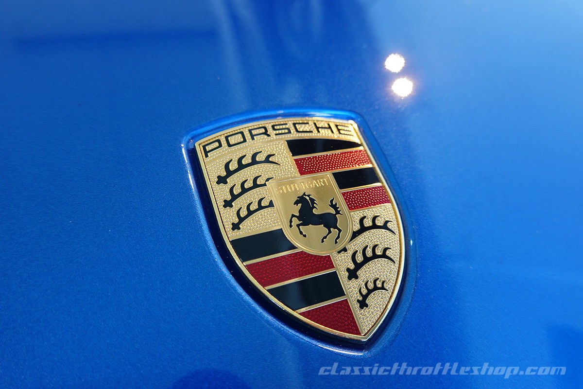 2018-Porsche-991.2-Carrera-GTS-Sapphire-Blue-22