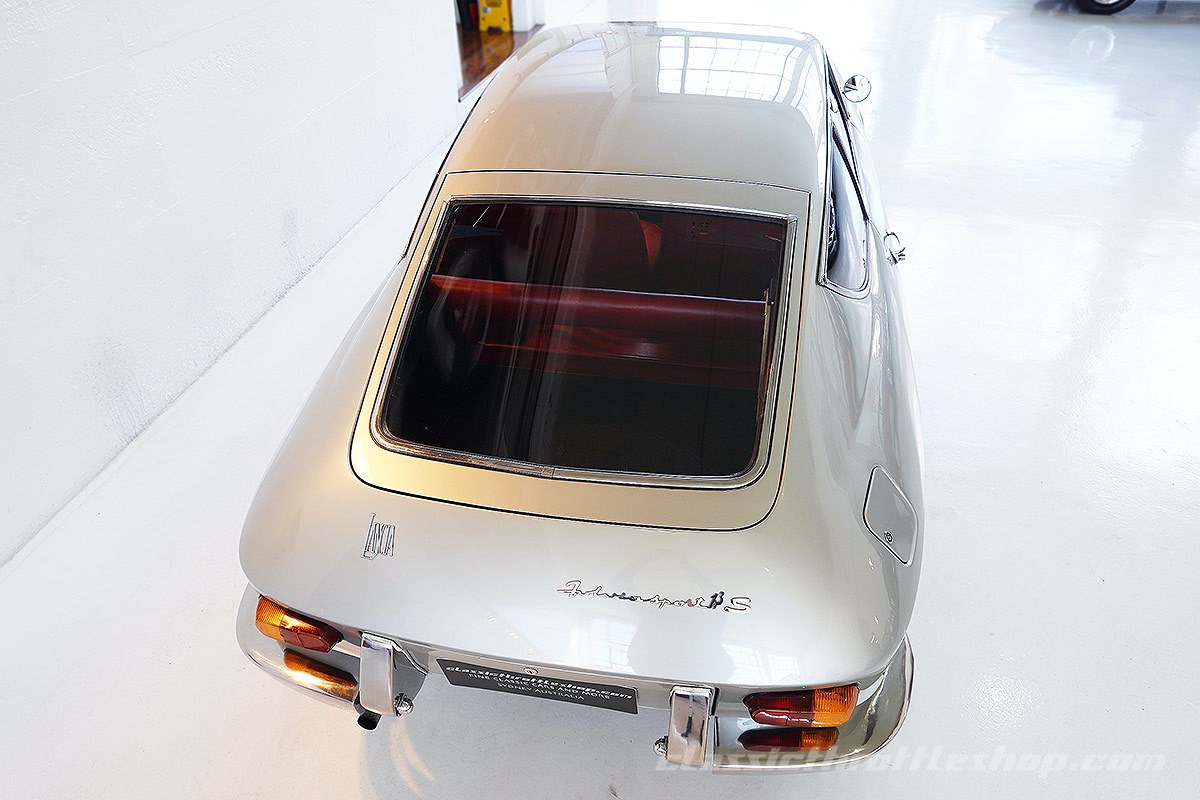 1968-Lancia-Fulvia-Sport-Zagato-Argento-Nevada-13