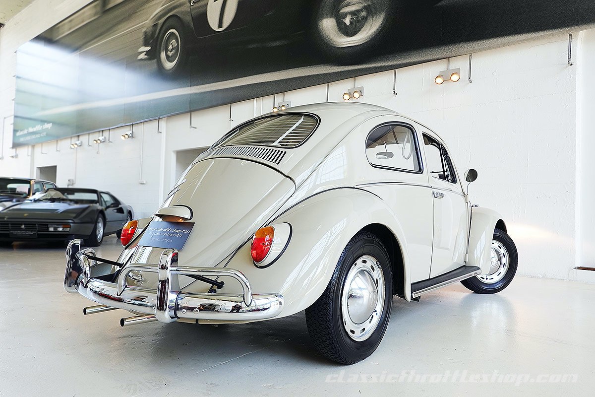 1967-Volkswagen-Beetle-1300-Deluxe-Savannah-Beige-11