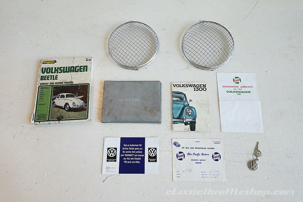 1967-Volkswagen-Beetle-1300-Deluxe-Savannah-Beige-47