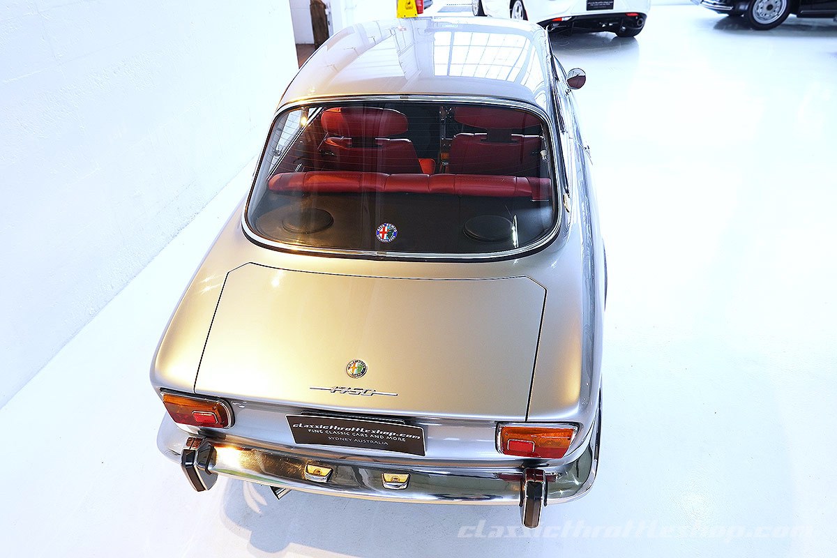 1970-Alfa-Romeo-1750-GTV-Grigio-Medio-13