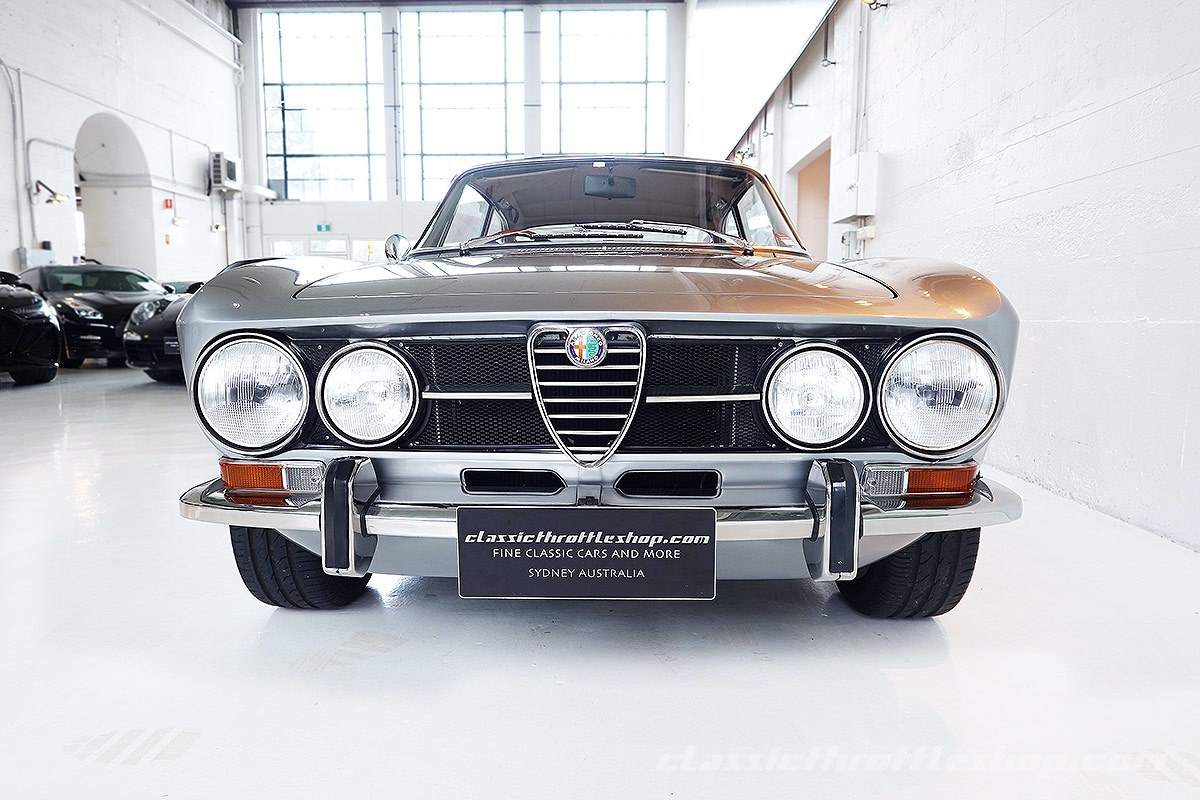 1970-Alfa-Romeo-1750-GTV-Grigio-Medio-2