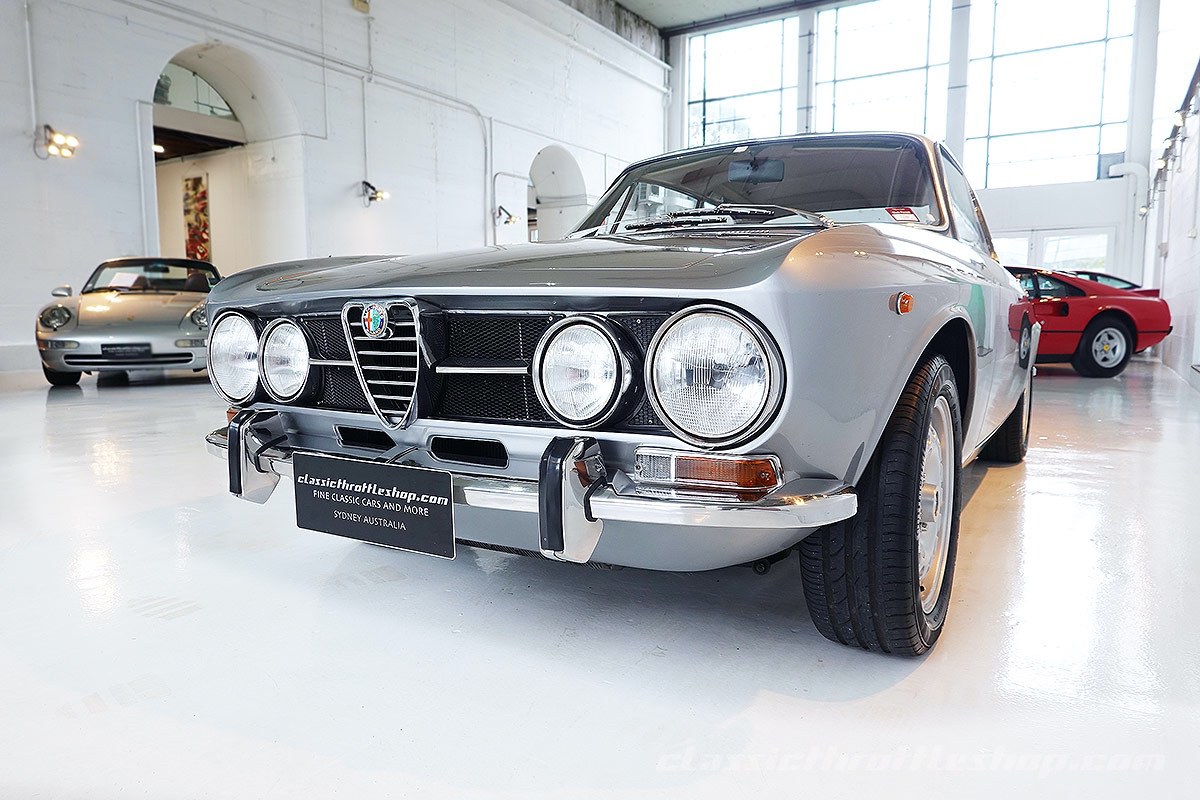 1970-Alfa-Romeo-1750-GTV-Grigio-Medio-3