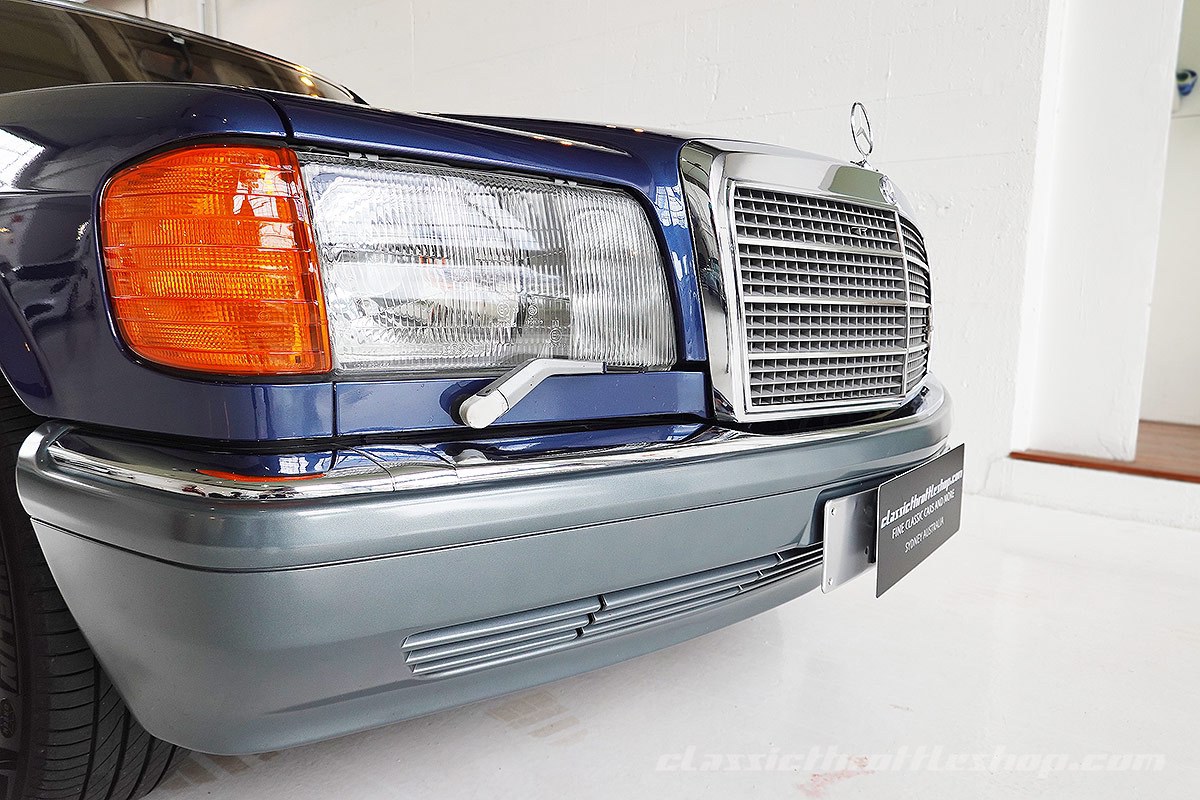 1986-Mercedes-Benz-420-SEL-Nautical-Blue-16