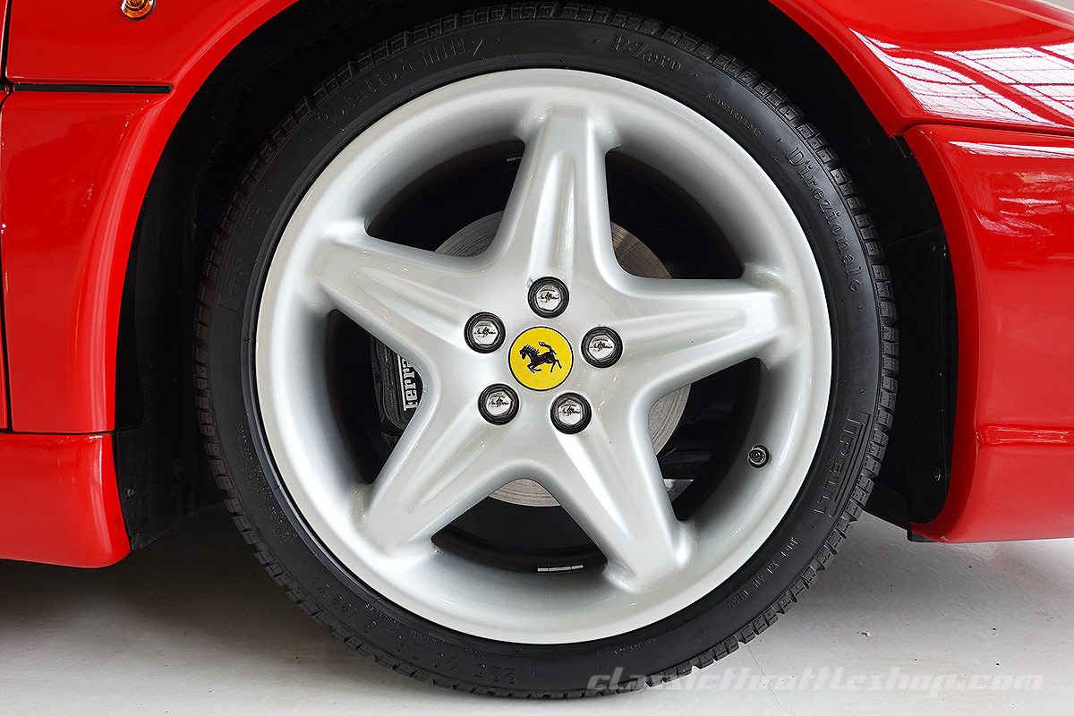 1996-Ferrari-F355-Berlinetta-Rosso-Corsa-30