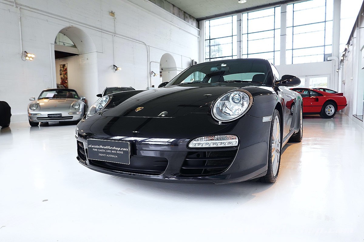 2008-Porsche-997-Carrera-Basalt-Black-3