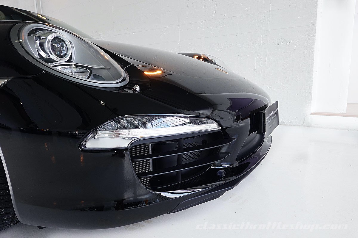 2014-Porsche-991-Carrera-S-Black-16