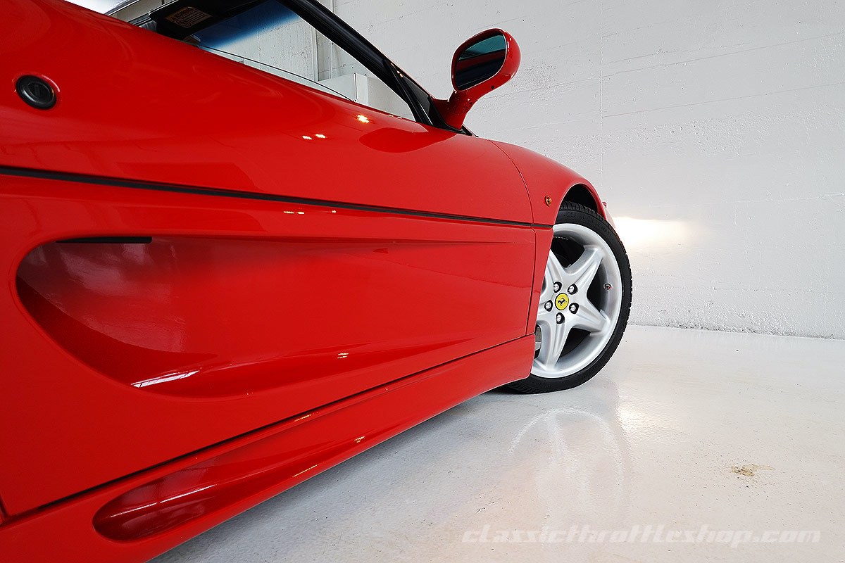 1999-Ferrari-F355-Spider-Rosso-Corsa-23