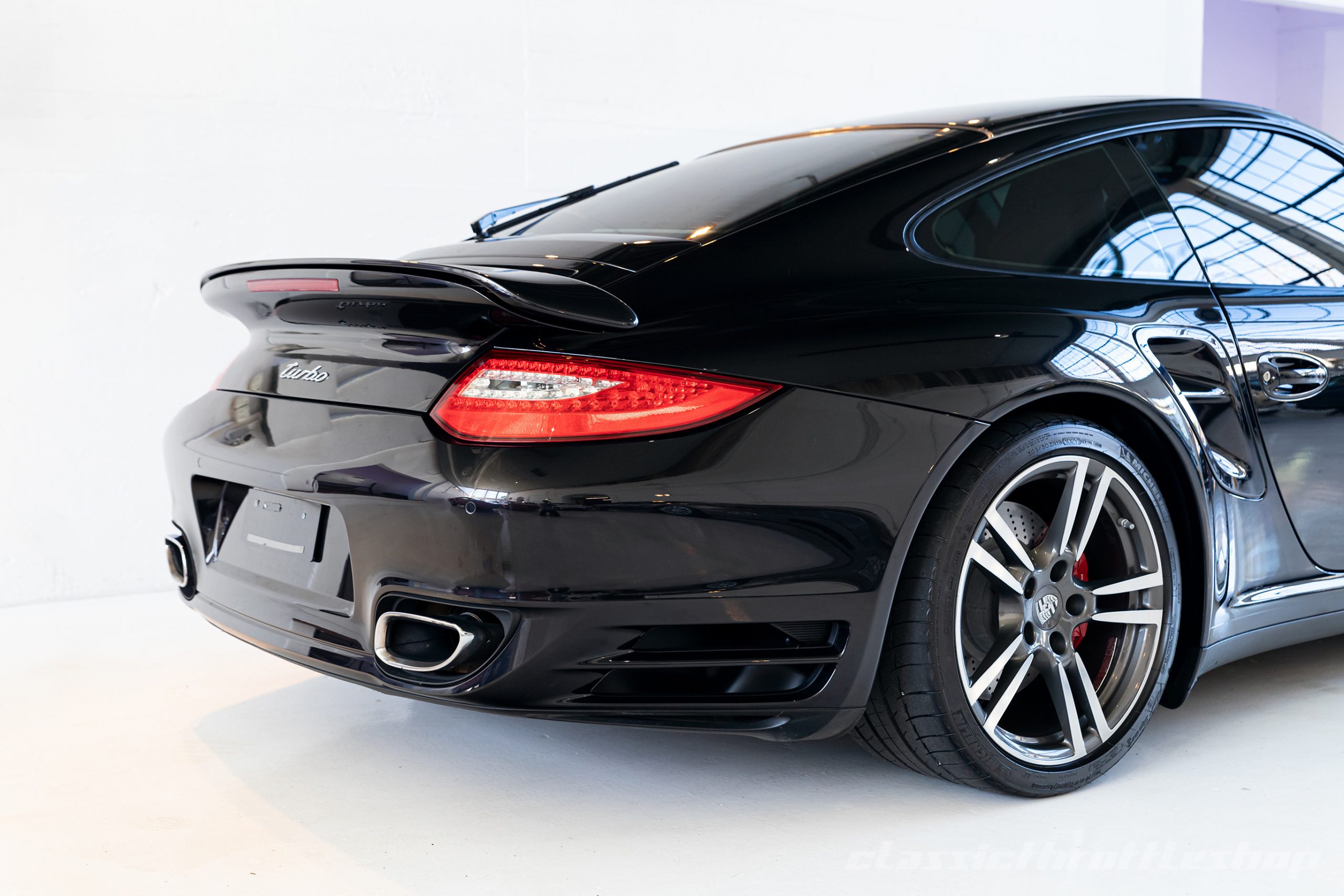 Porsche_911_Turbo_Coupe_39