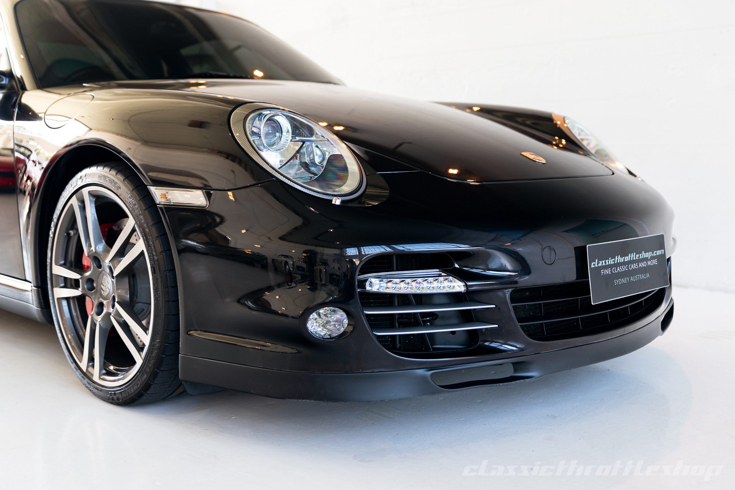 Porsche_911_Turbo_Coupe_41
