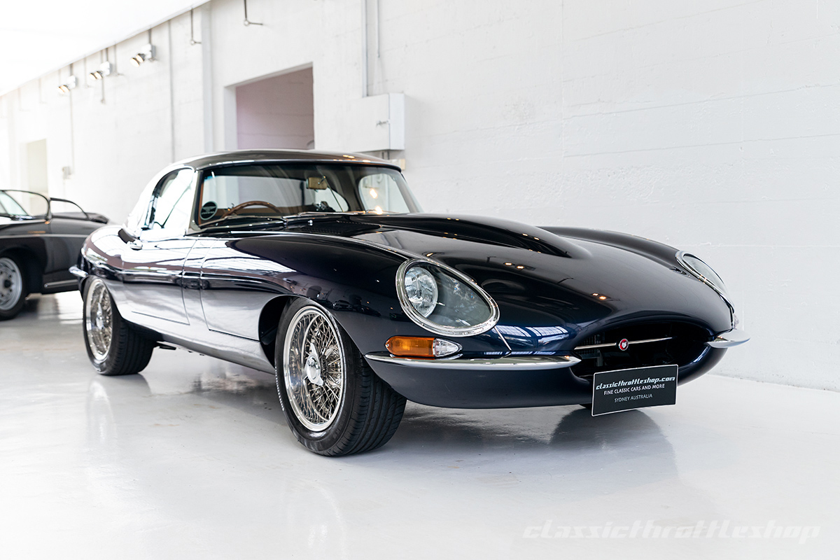 1961_Jaguar_Etype_2