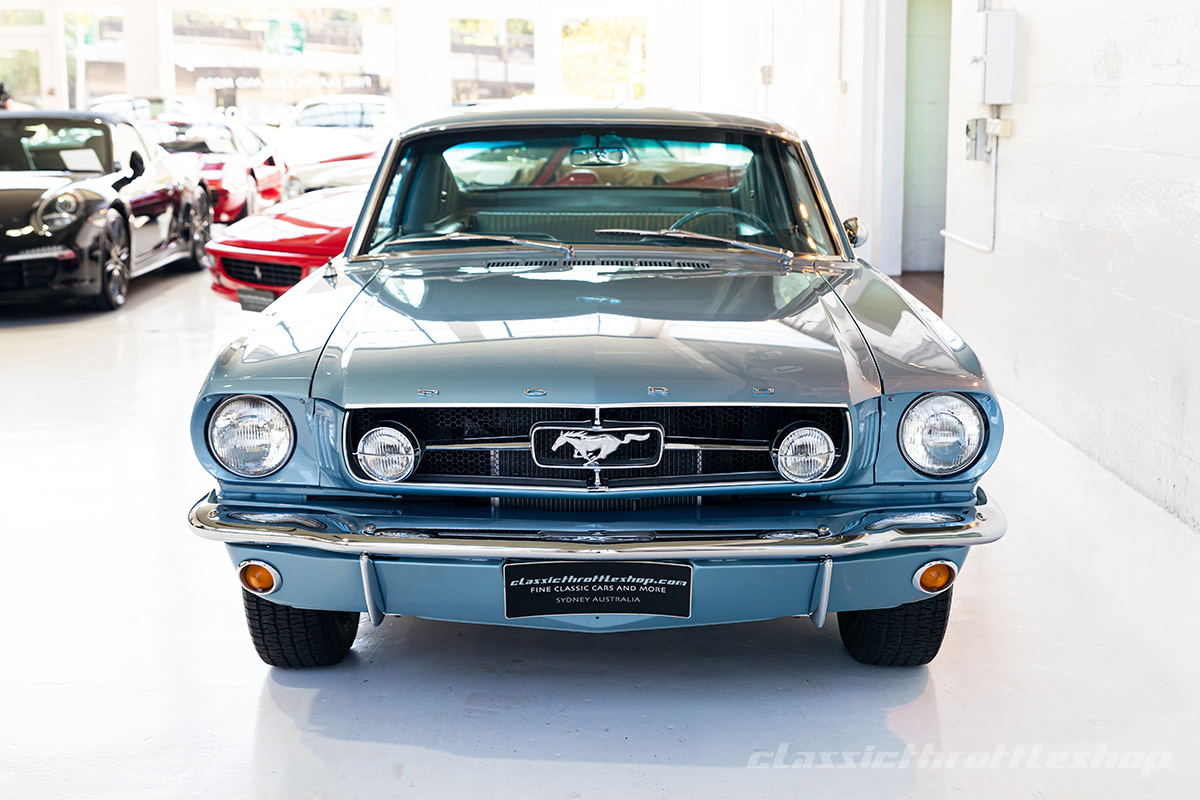 ford_mustang_2+2_fastback_blue_3