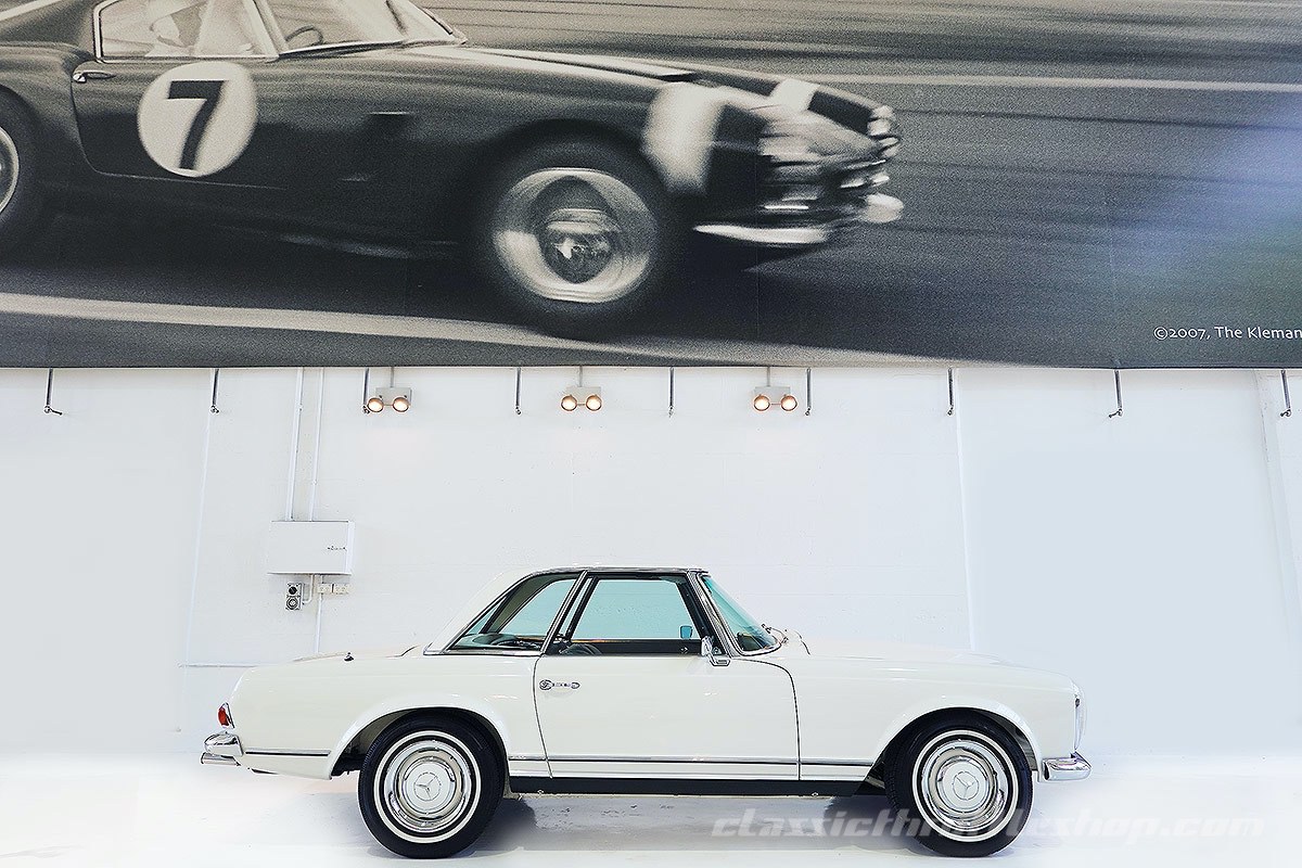 1967-Mercedes-Benz-250-SL-Papyrus-White-7
