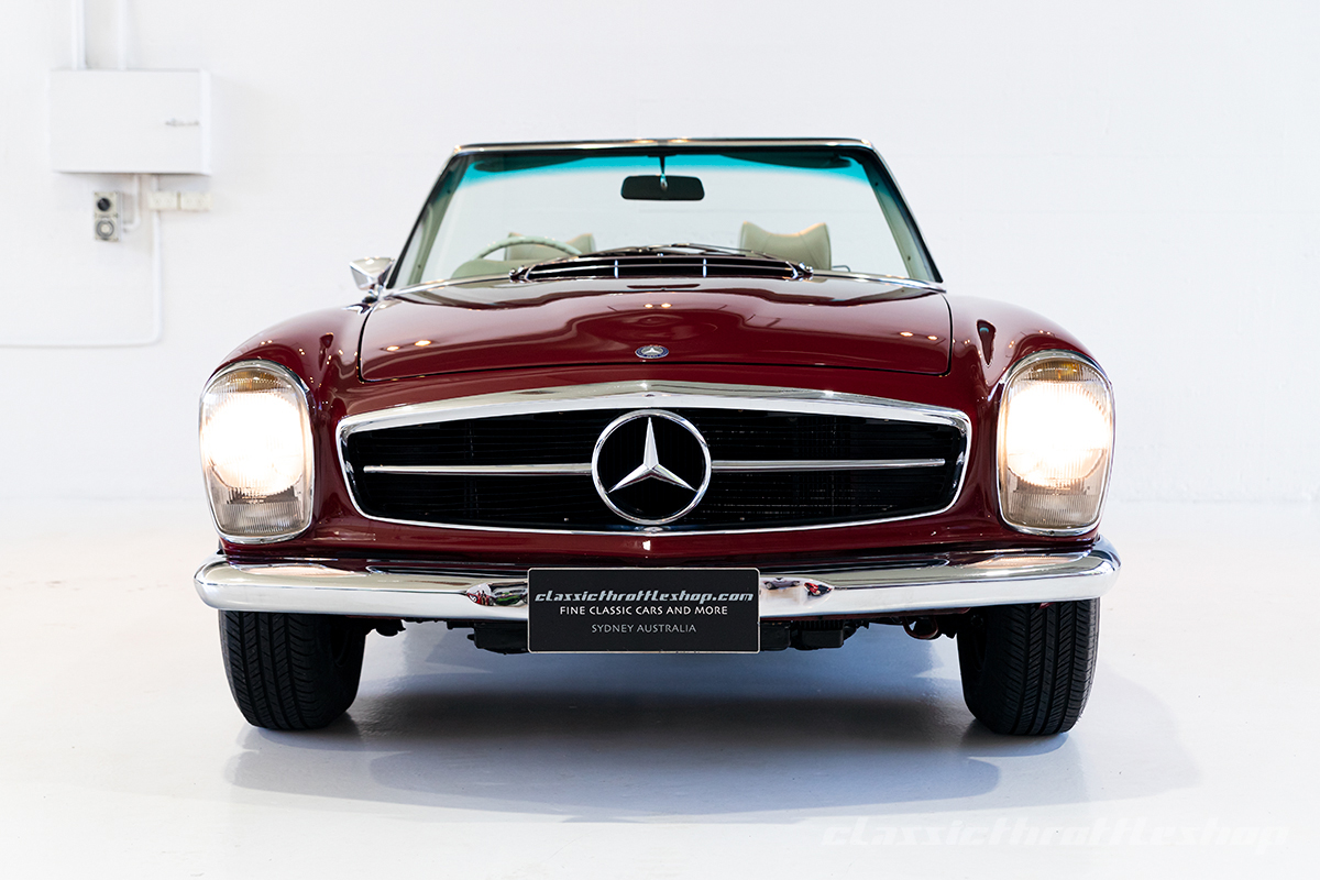 1970-Mercedes-Benz-280sl-red-wm-11
