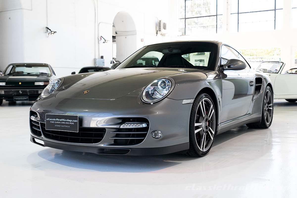 2009-Porsche-911-997-turbo-silver-3