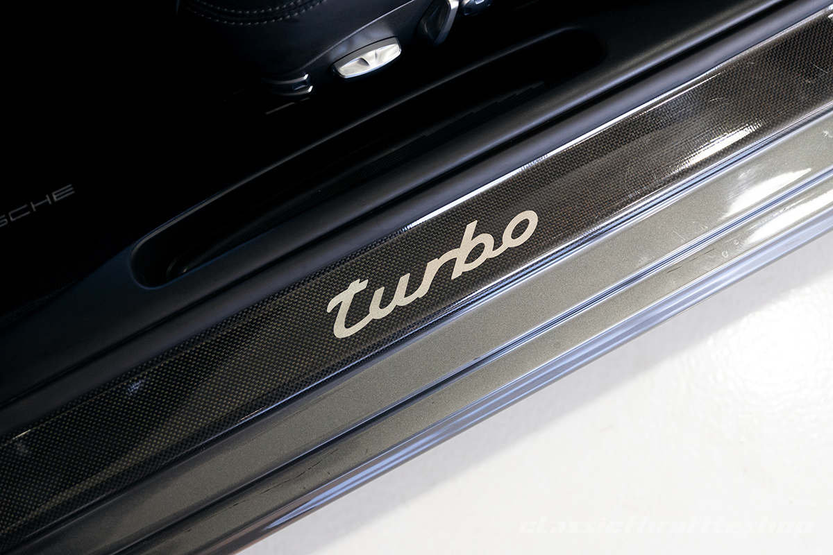 2009-Porsche-911-997-turbo-silver-45