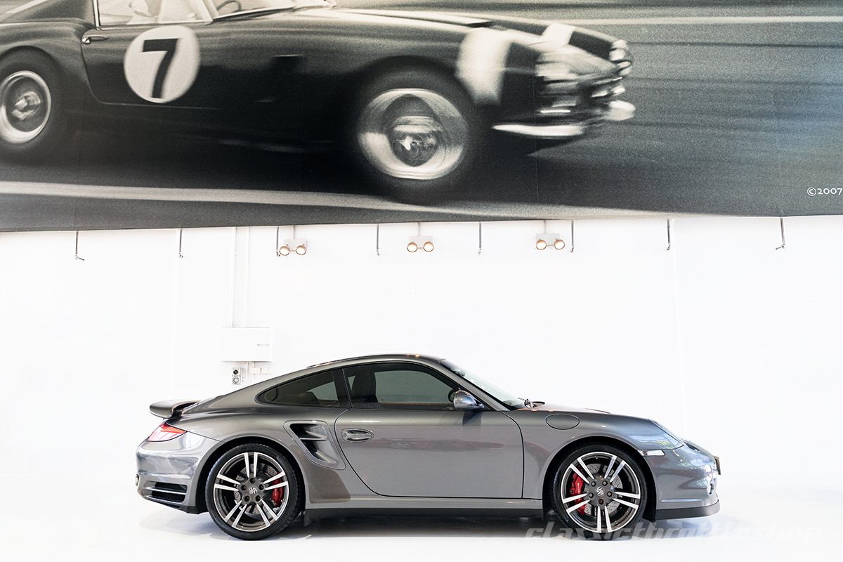 2009-Porsche-911-997-turbo-silver-7