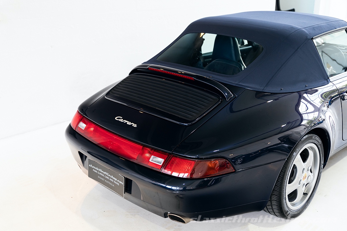 1995-Porsche-993-Cabriolet-Midnight-Blue-14