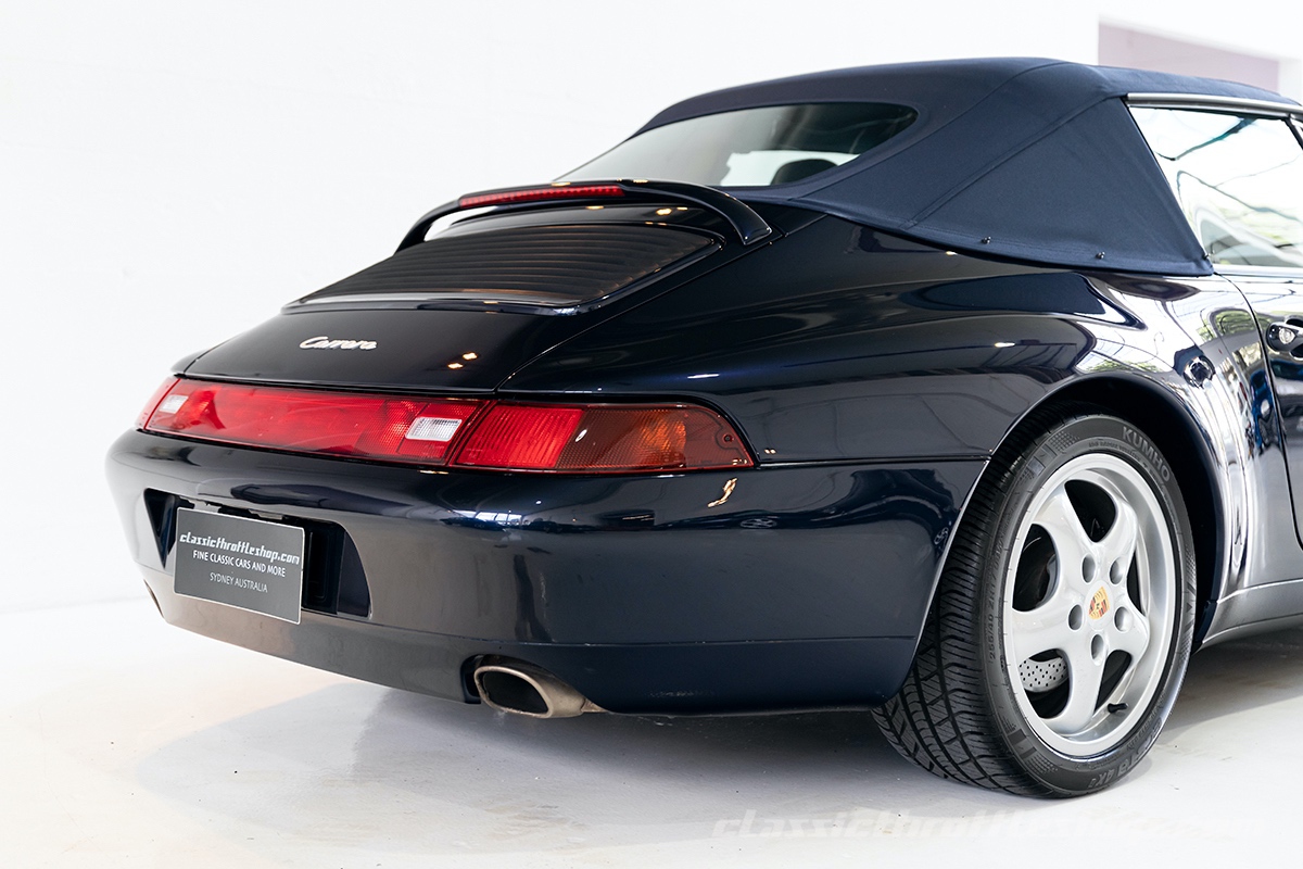 1995-Porsche-993-Cabriolet-Midnight-Blue-18